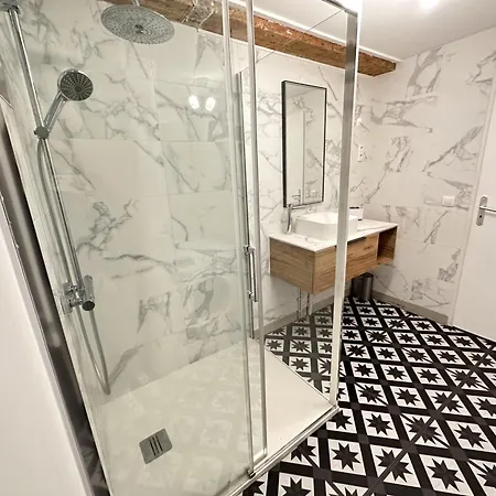 Port-vendres: Duplex 3 Chambres, Climatise, Proche Du - Fr-1-309-297 *