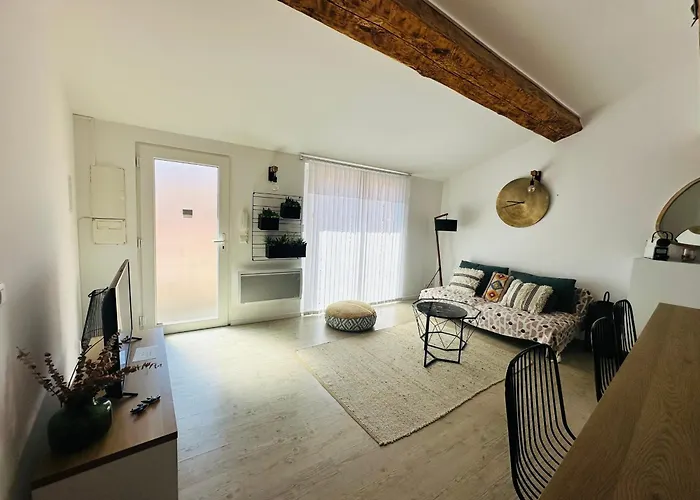 Port-vendres: Duplex 3 Chambres, Climatise, Proche Du - Fr-1-309-297 * Port Vendres